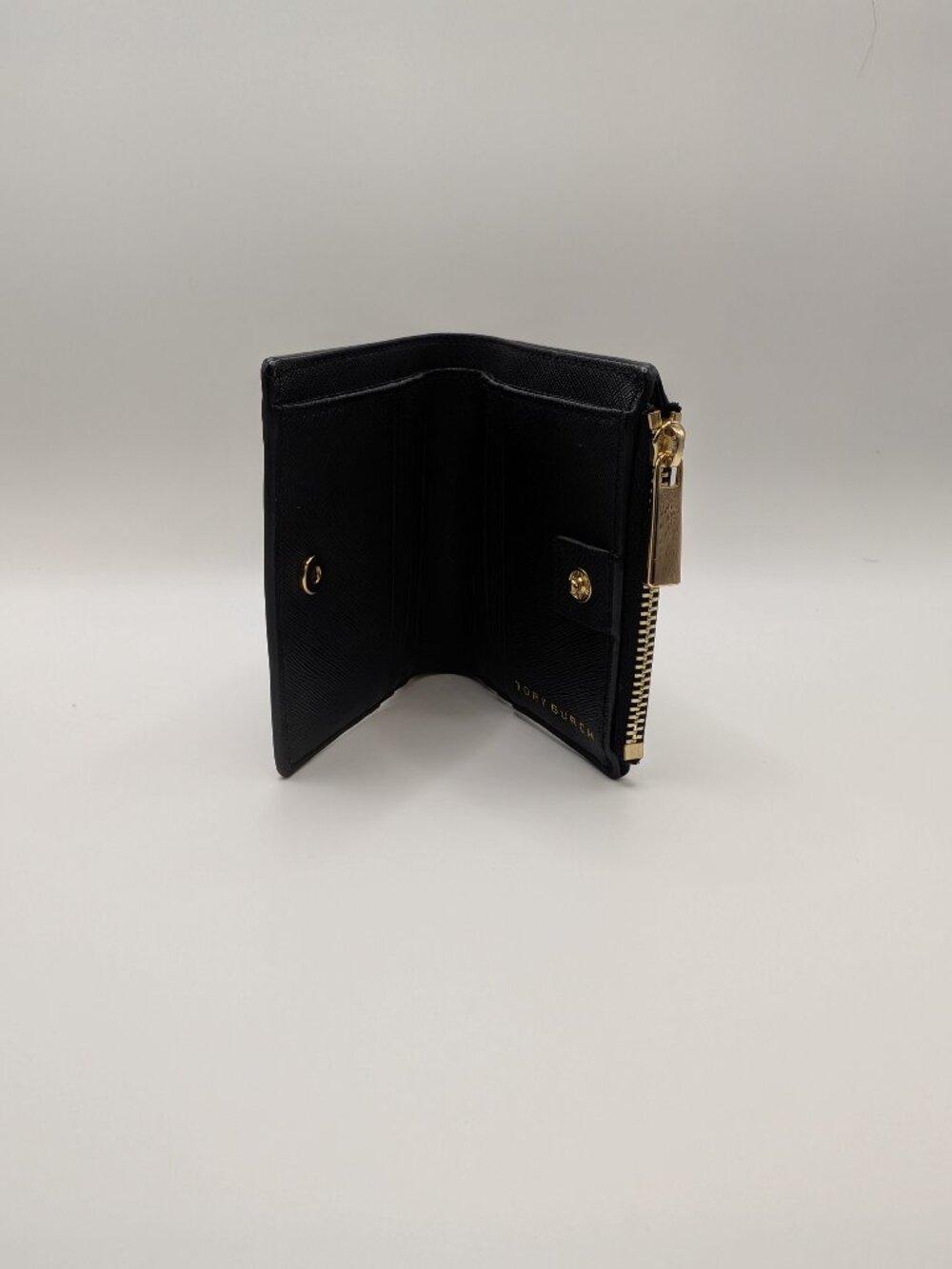 Tory Burch Emerson Mini Wallet Black Saffiano Leather Gold Hardware Bifold - Picture 2 of 4